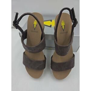 Volatile Women's 7 Size Summerlove Embossed Brow Wedge Heel Ankle Strap Sandals